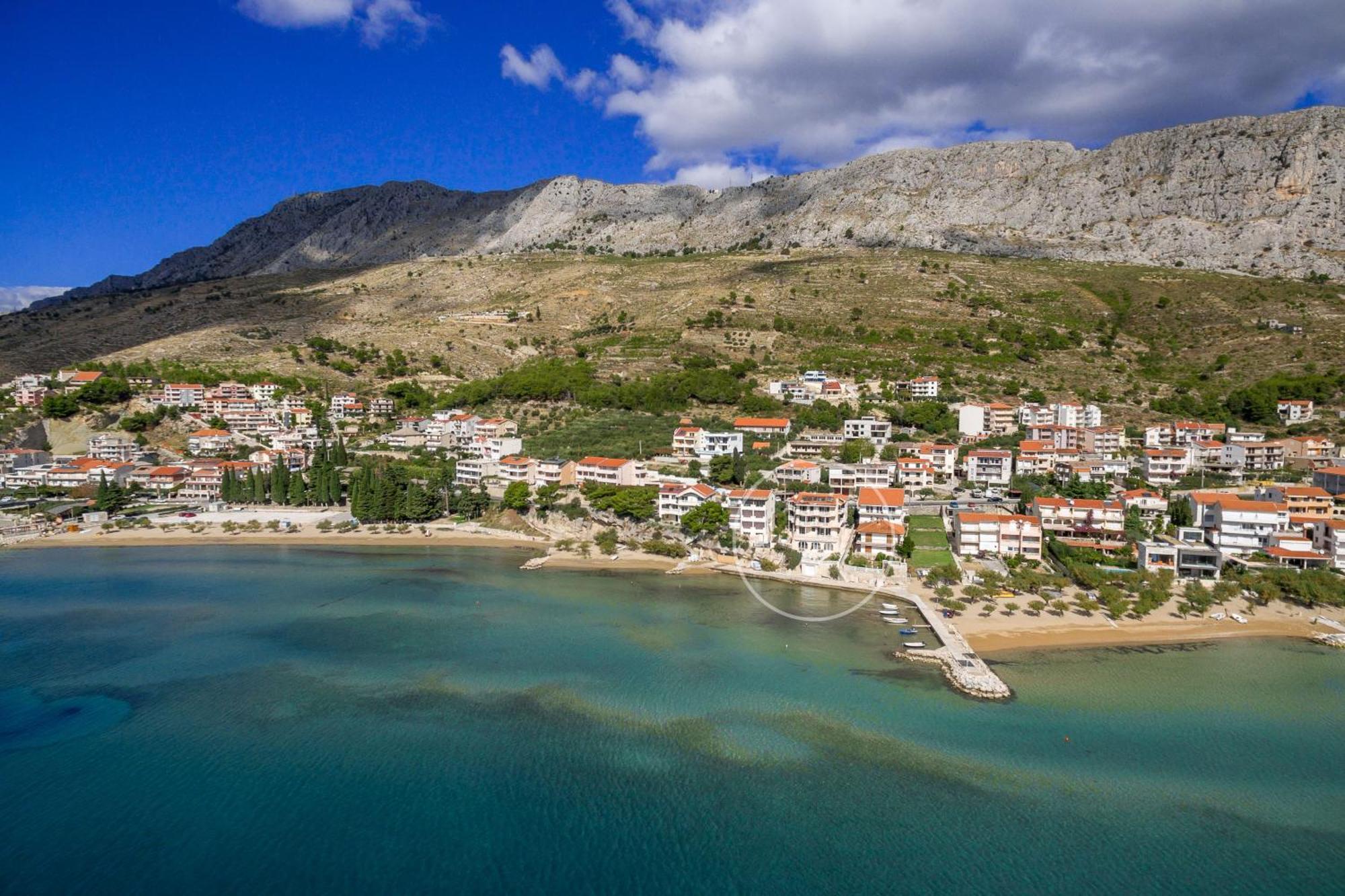 Apartment Cetina Omis