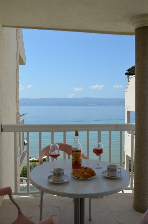 Apartment Cetina *